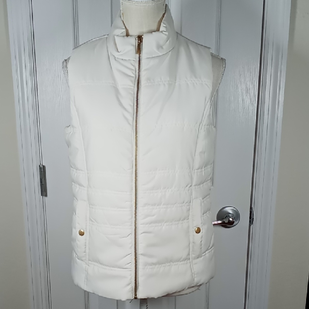 Jones New York Sport White Quilted Lightweight Puffer Vest Size Small NWOT